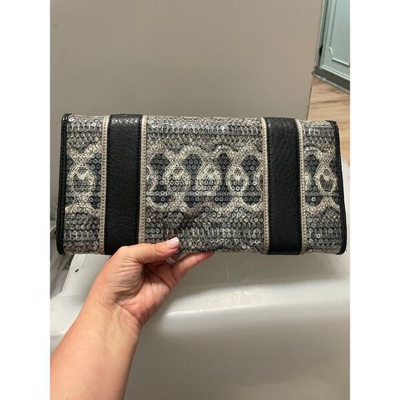 Christian Audigier Snake Clutch Magnetic Closure Python Envelope Purse - Picture 2 of 6